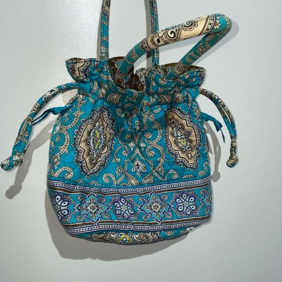 Vera Bradley Women's Multicolor Quilted Cotton Drawstring Cinch Bucket Bag - Picture 4 of 13